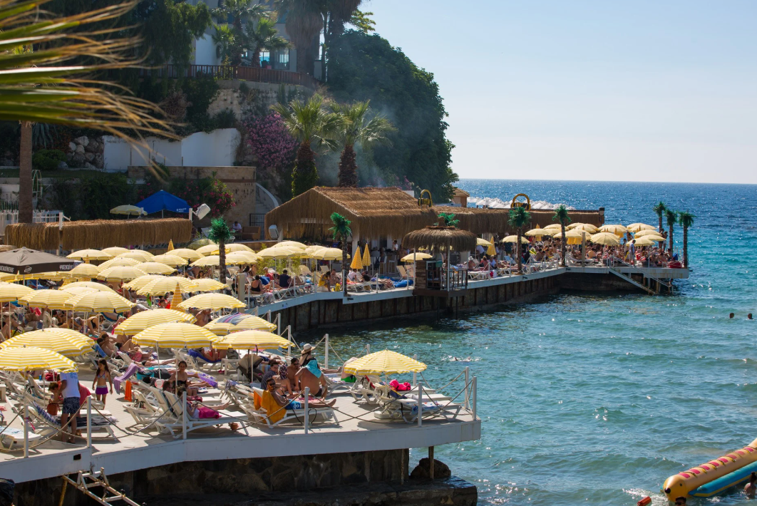 Marti Beach Hotel - 2