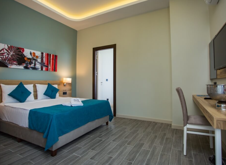 Marti Beach Hotel - 3